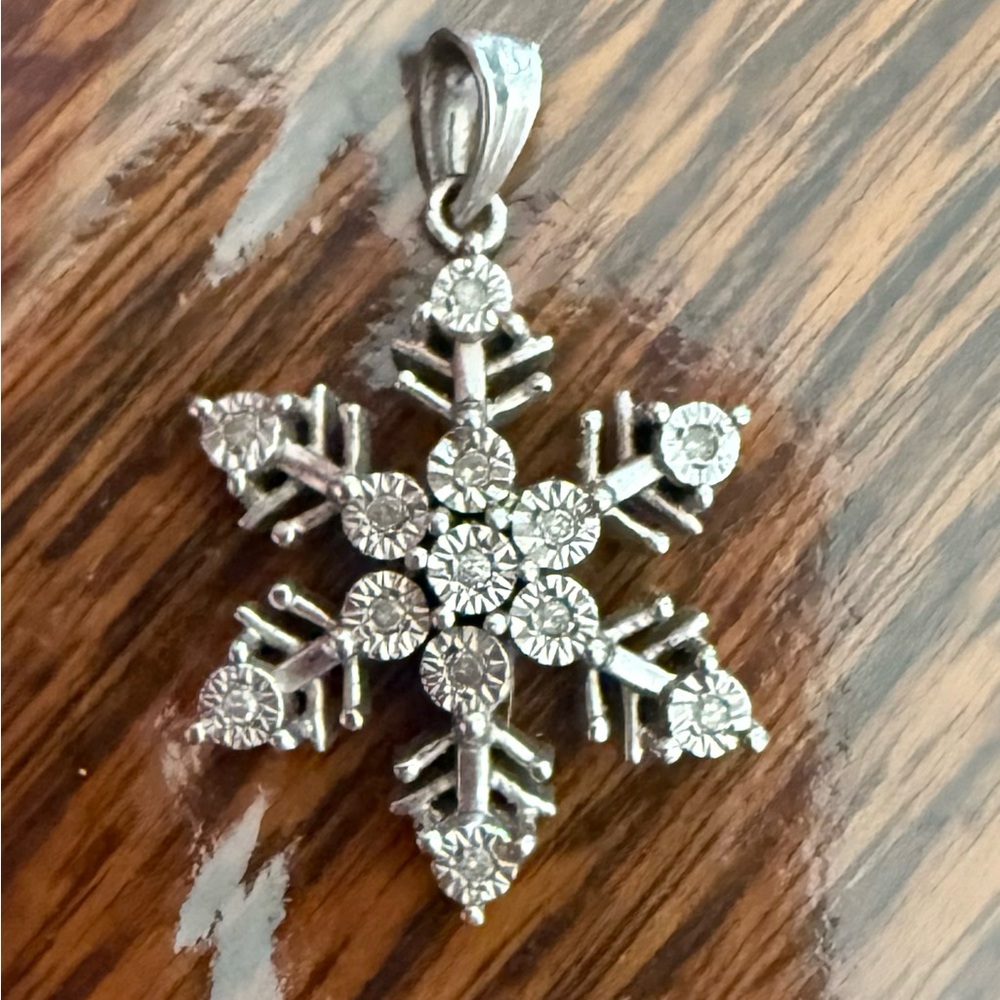 Genuine Diamond Snowflake Pendant in 925 Sterling Silver